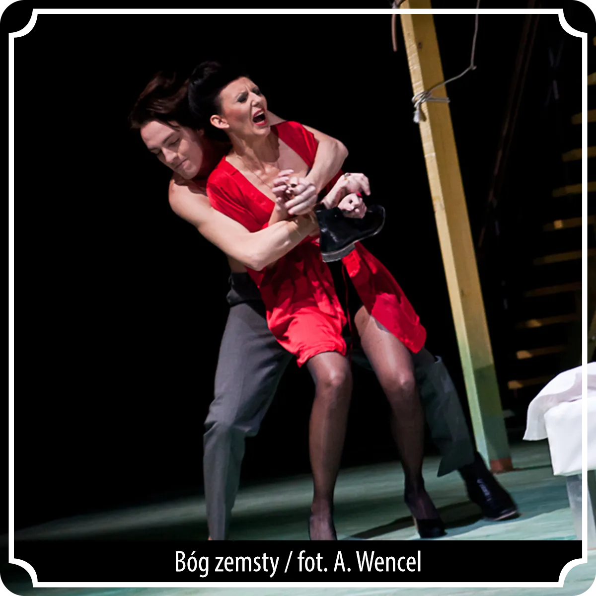 Monika Chrząstowska Bóg zemsty