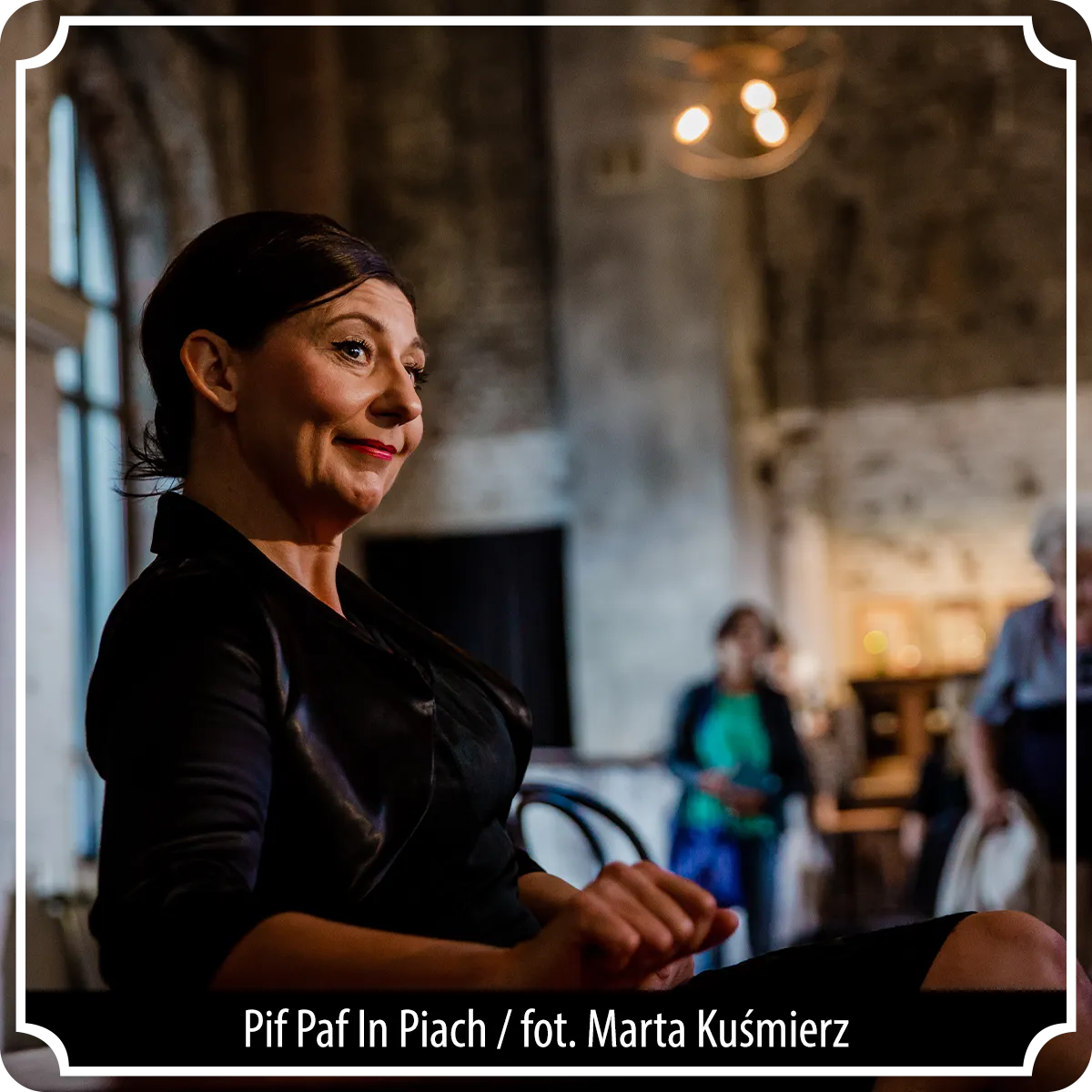 Monika Chrząstowska Performance Pif Paf In Piach