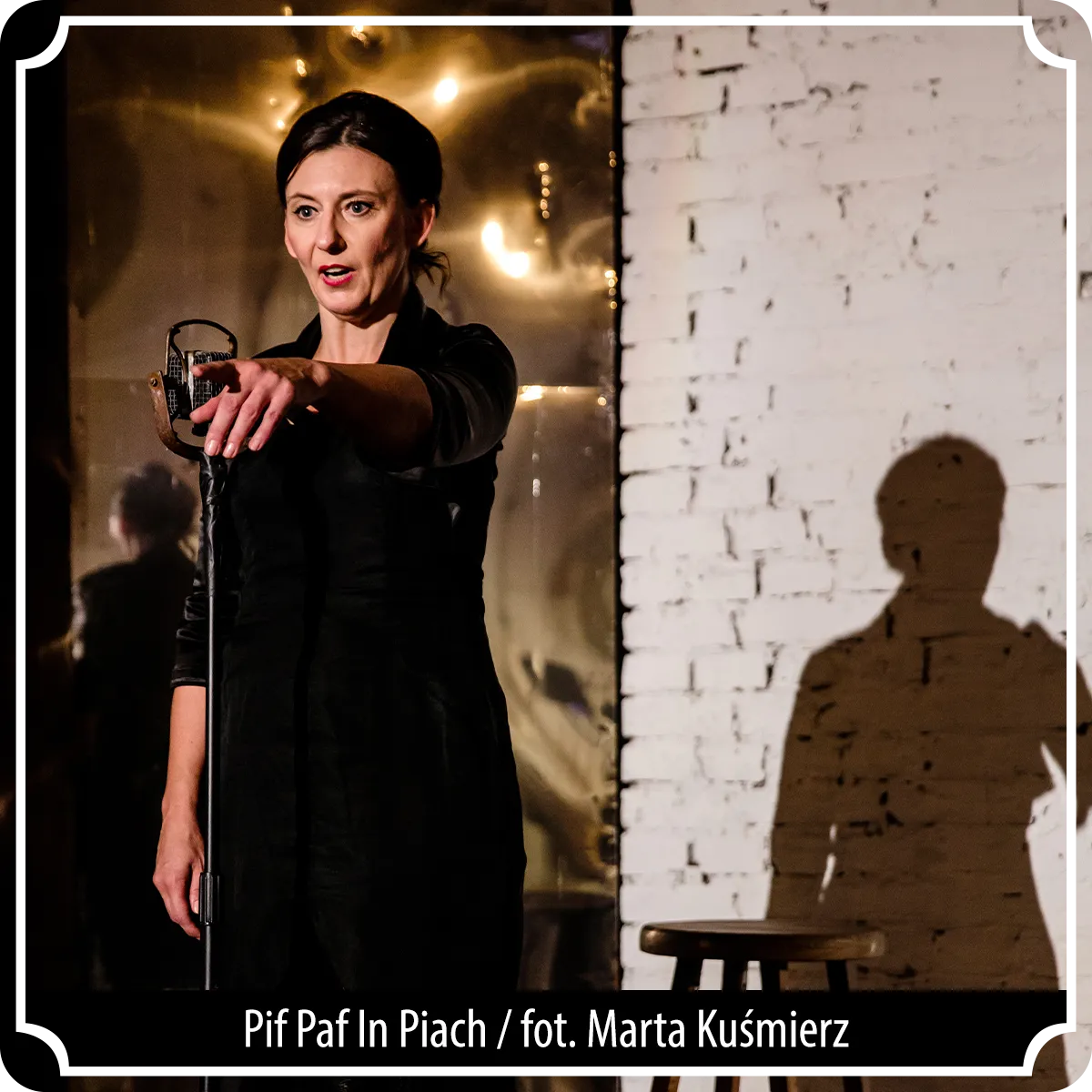 Monika Chrząstowska Performance Pif Paf In Piach